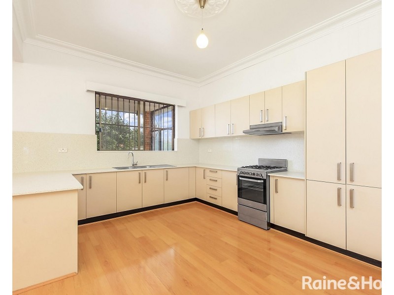 81 Harcourt Parade, Rosebery NSW 2018