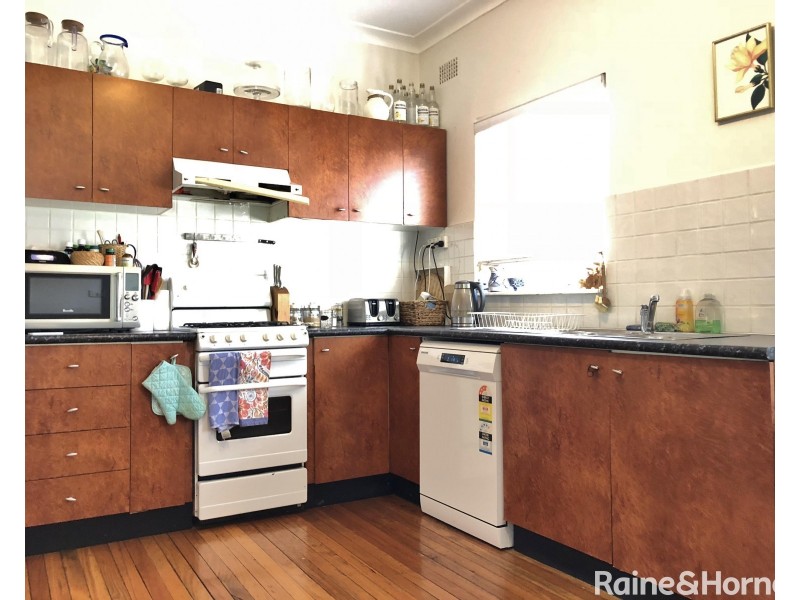 8 Kerr Crescent, Pagewood NSW 2035