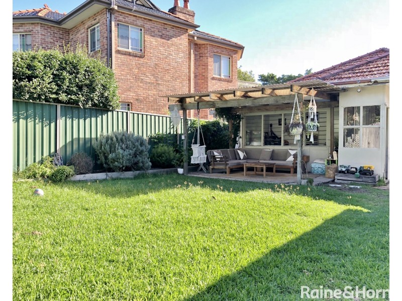 8 Kerr Crescent, Pagewood NSW 2035