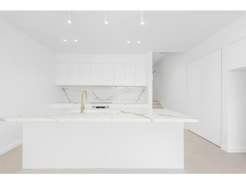 1243B Anzac Parade, Chifley NSW 2036
