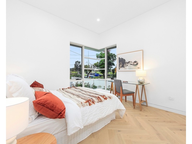 2 Park Parade, Pagewood NSW 2035