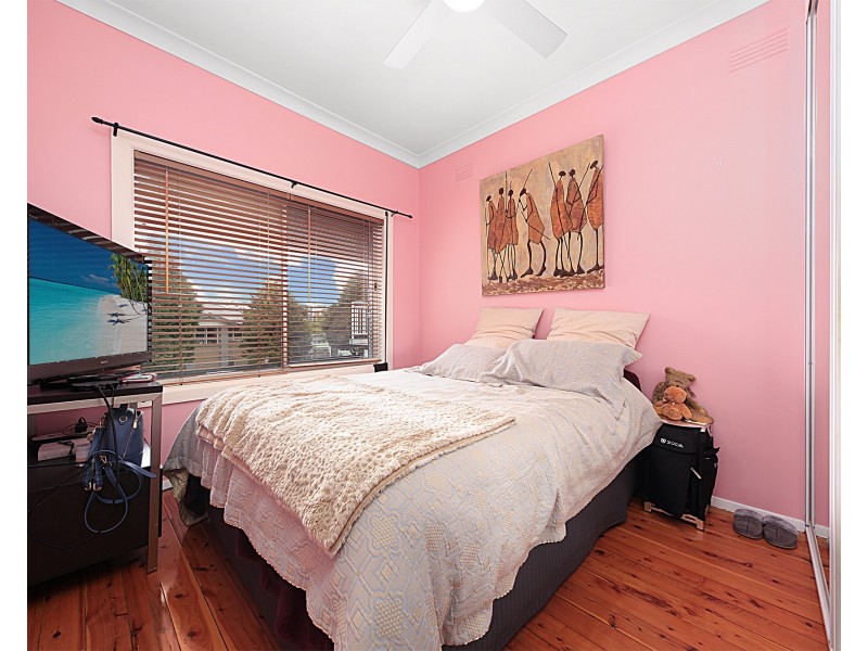 64 Trevelyan Street, Botany NSW 2019