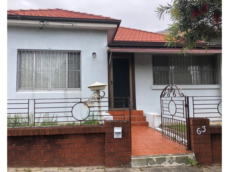63 Universal Street, Eastlakes NSW 2018