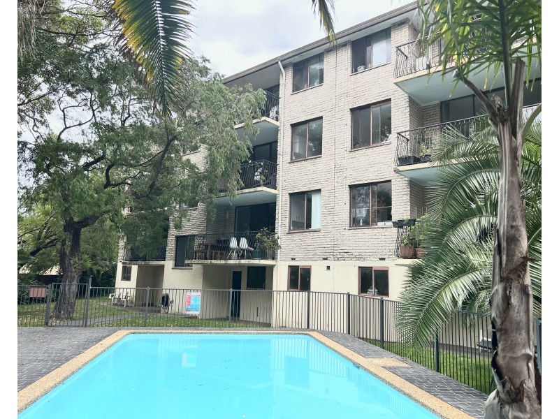 3 Lorne Avenue, Kensington NSW 2033