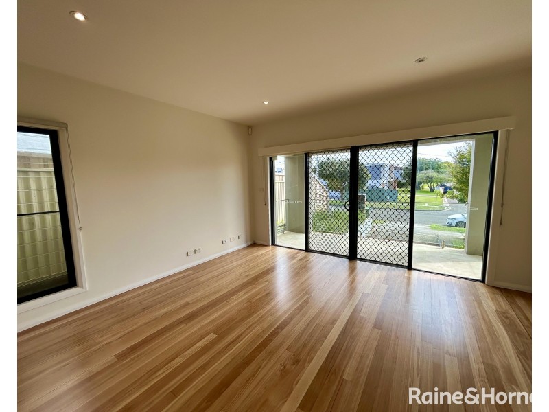 71B Macquarie Street, Chifley NSW 2036