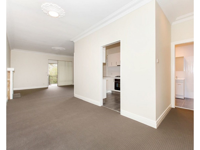 Flat/64 Dalmeny Avenue, Rosebery NSW 2018