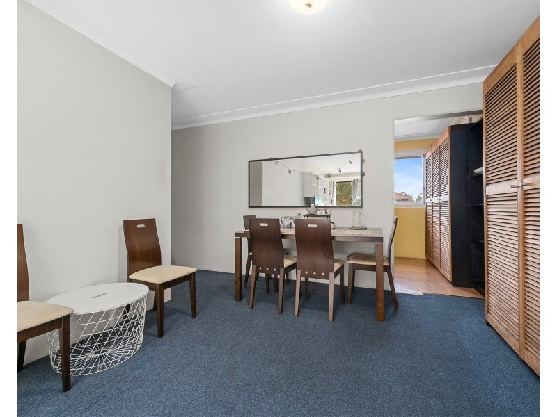 8/1 Gray Crescent, Eastlakes NSW 2018