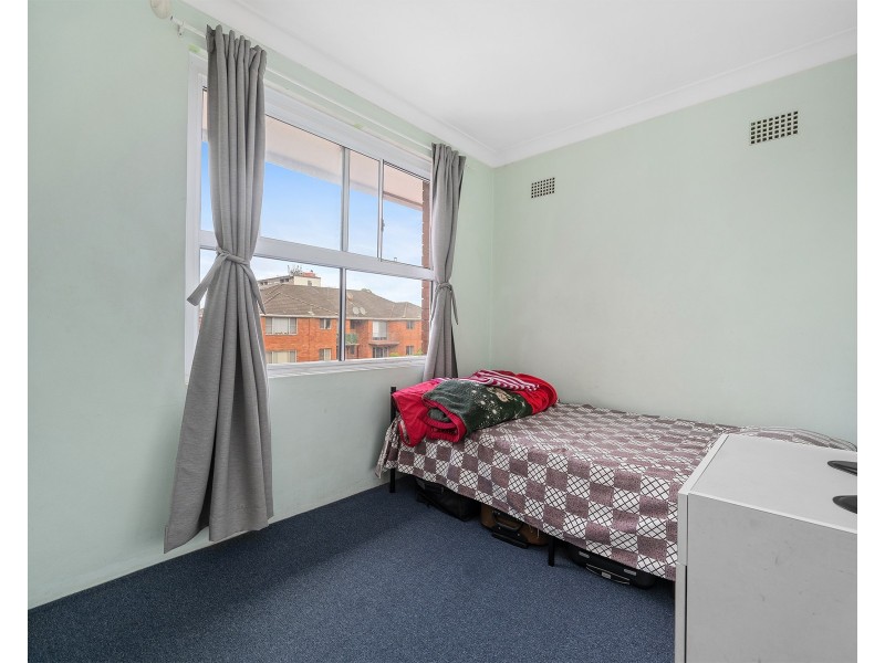 8/1 Gray Crescent, Eastlakes NSW 2018