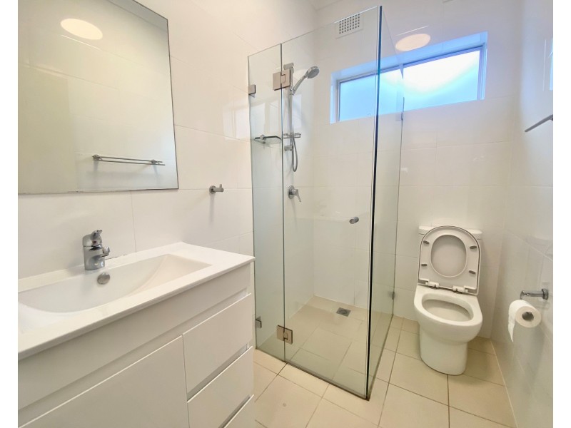 2/219 Coogee Bay Road, Coogee NSW 2034