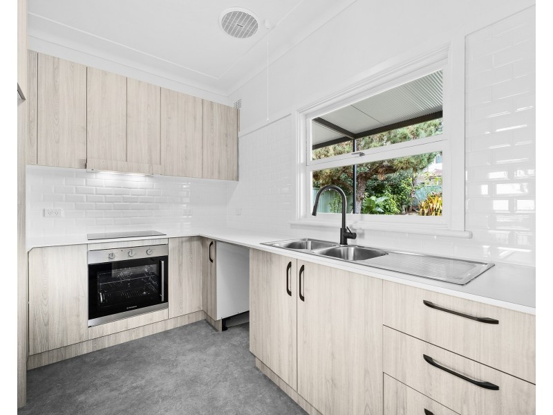 89 Mirrabooka Crescent, Little Bay NSW 2036