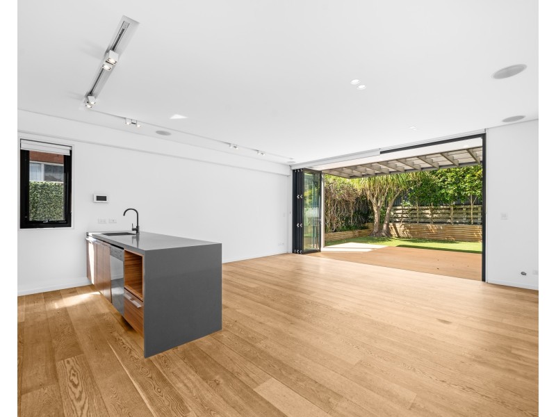 48A Mascot Drive, Eastlakes NSW 2018