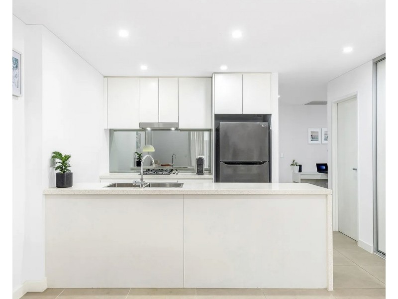 8/18 Pemberton Street, Botany NSW 2019