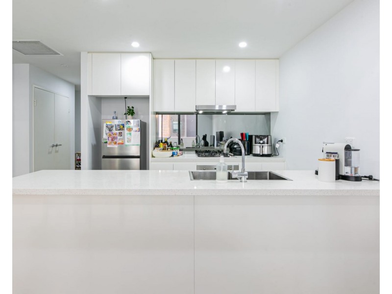 203/4 Saxby Close, Botany NSW 2019