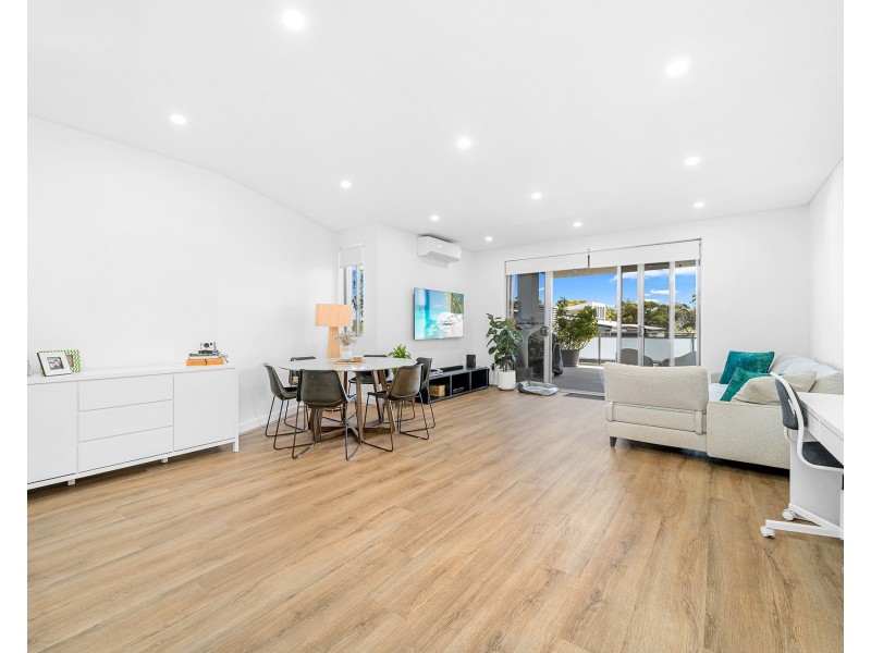 12/22-24 Gover Street, Peakhurst NSW 2210