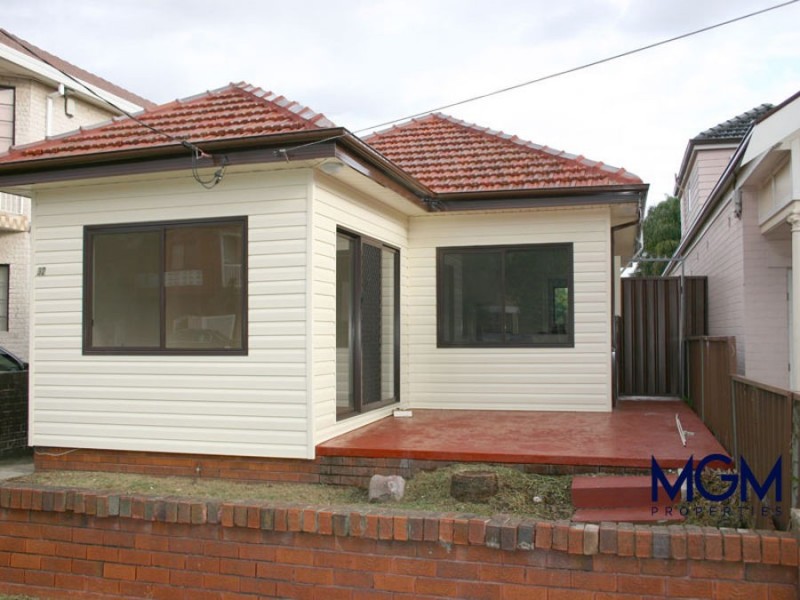 32 George Street, Eastlakes NSW 2018