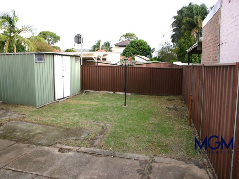 32 George Street, Eastlakes NSW 2018