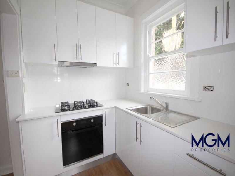 34 Hughes Avenue, Mascot NSW 2020