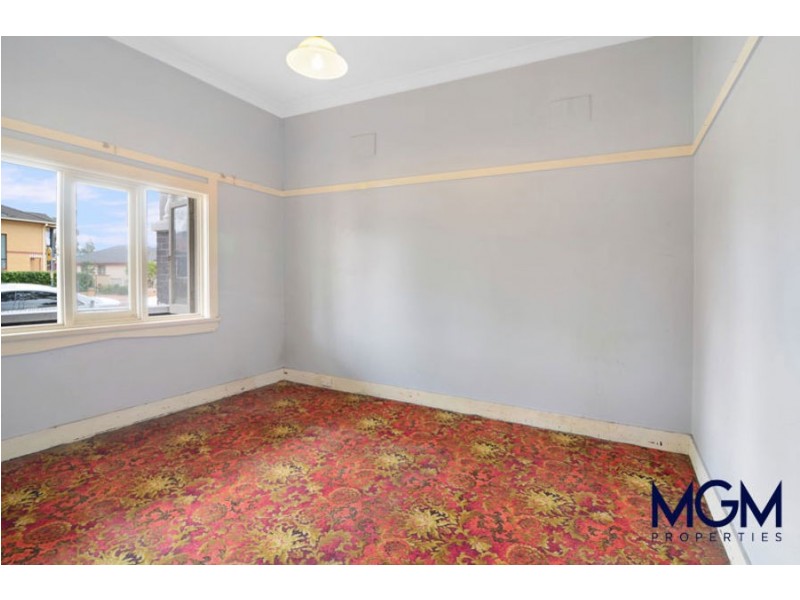 37 George Street, Eastlakes NSW 2018