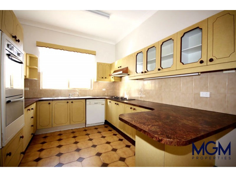 61 Tweedmouth Ave, Rosebery NSW 2018