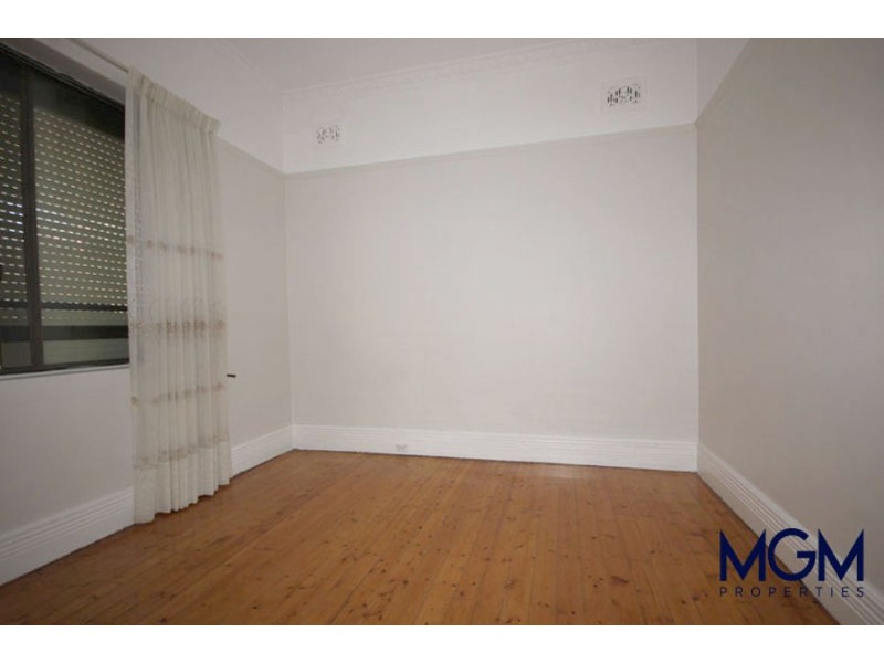 61 Tweedmouth Ave, Rosebery NSW 2018