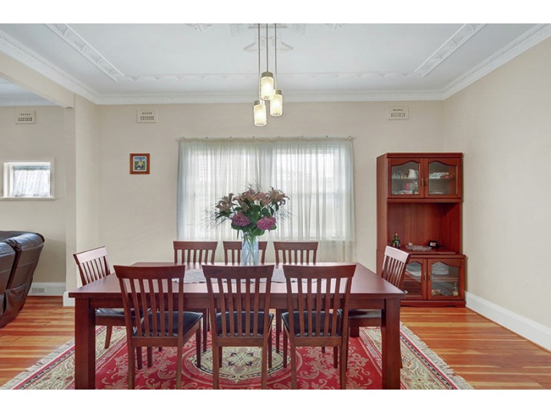 49 Dalmeny Avenue, Rosebery NSW 2018