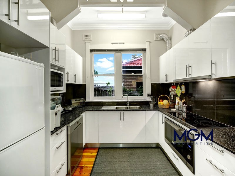 49 Dalmeny Avenue, Rosebery NSW 2018