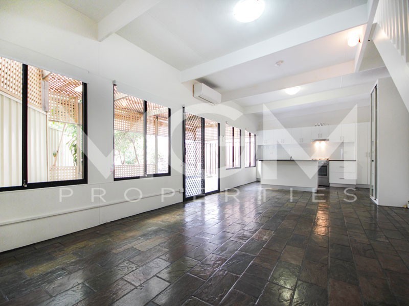 2/1025 Botany Road, Mascot NSW 2020