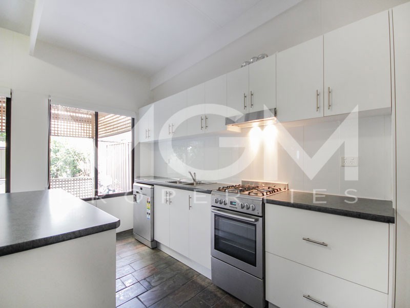 2/1025 Botany Road, Mascot NSW 2020