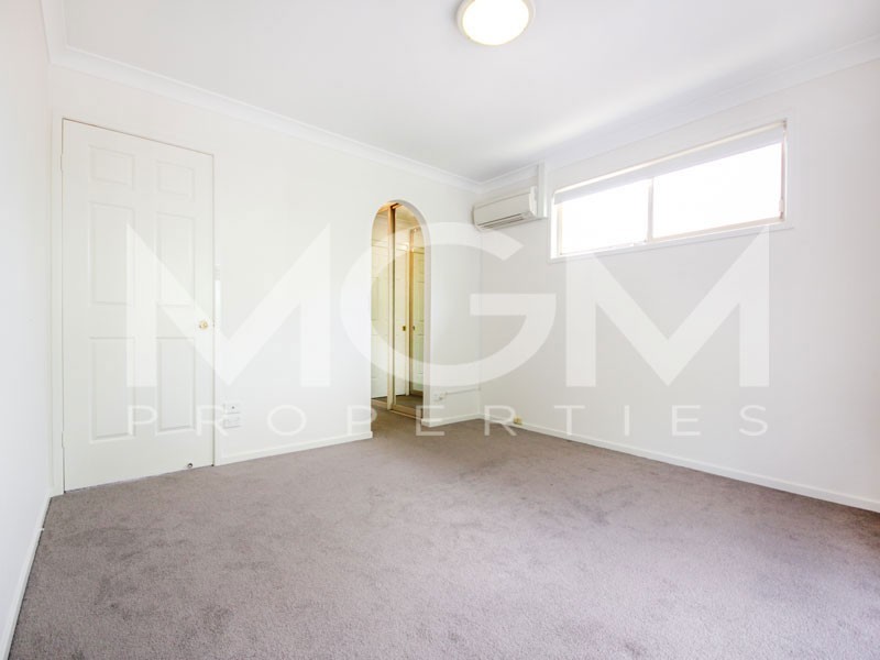 2/1025 Botany Road, Mascot NSW 2020