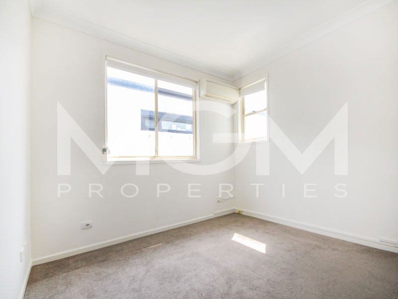 2/1025 Botany Road, Mascot NSW 2020