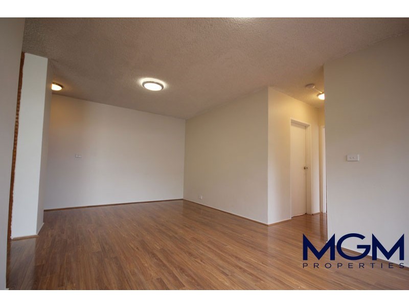 8/10 Barber Avenue, Eastlakes NSW 2018