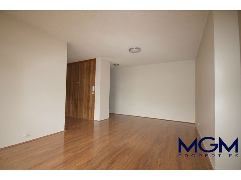 8/10 Barber Avenue, Eastlakes NSW 2018