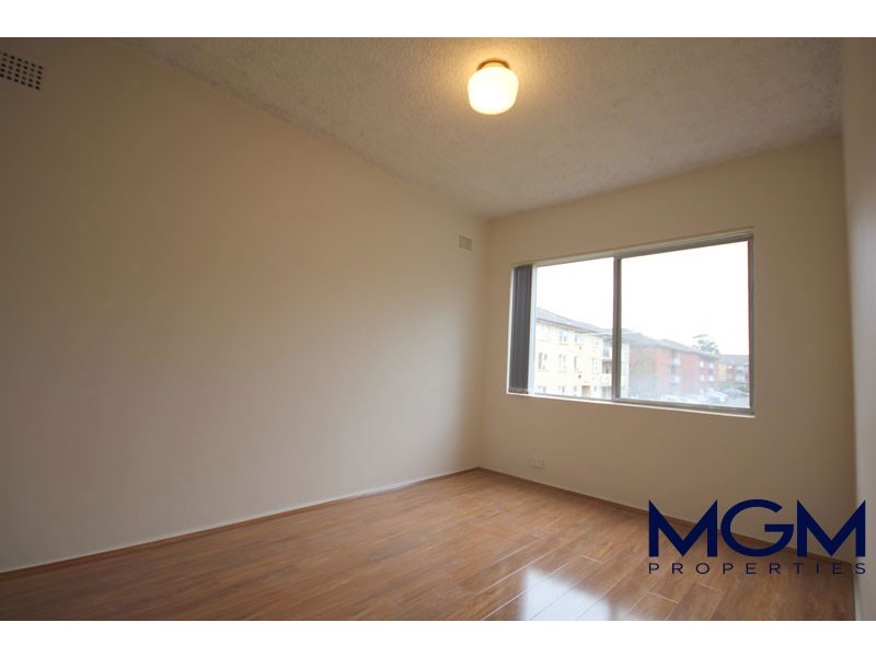 8/10 Barber Avenue, Eastlakes NSW 2018