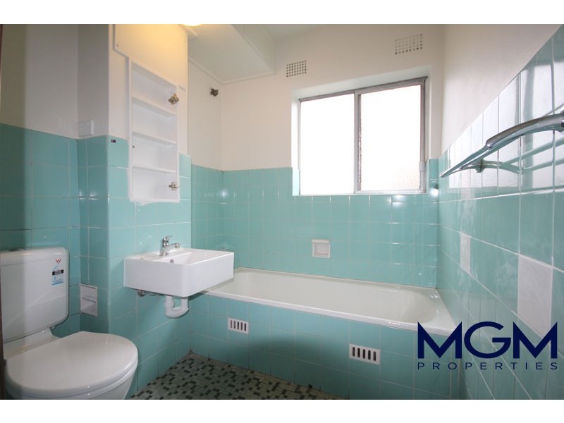 8/10 Barber Avenue, Eastlakes NSW 2018