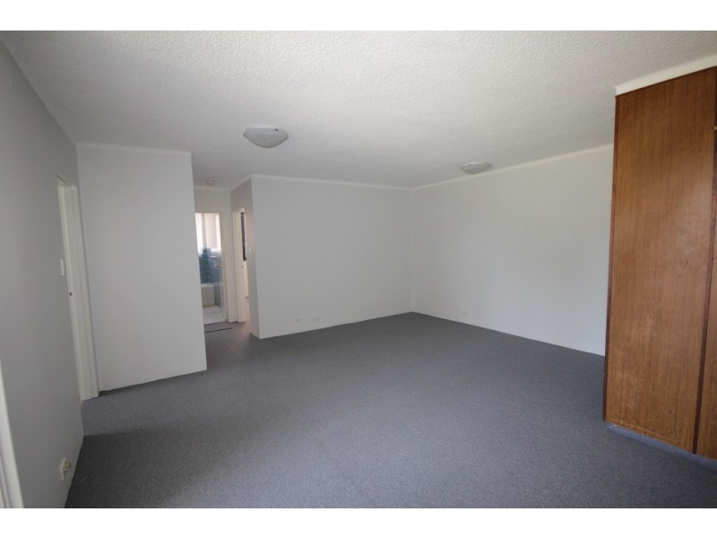 13/66 Mascot Drive, Eastlakes NSW 2018