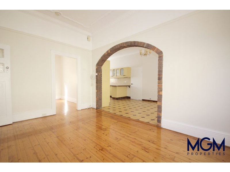 61 Tweedmouth Avenue, Rosebery NSW 2018