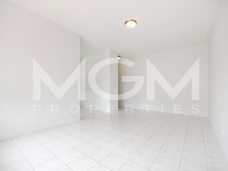 2/37 Mascot Drive, Eastlakes NSW 2018