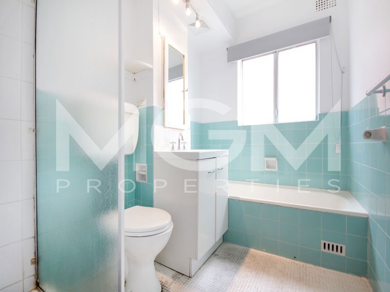 2/37 Mascot Drive, Eastlakes NSW 2018