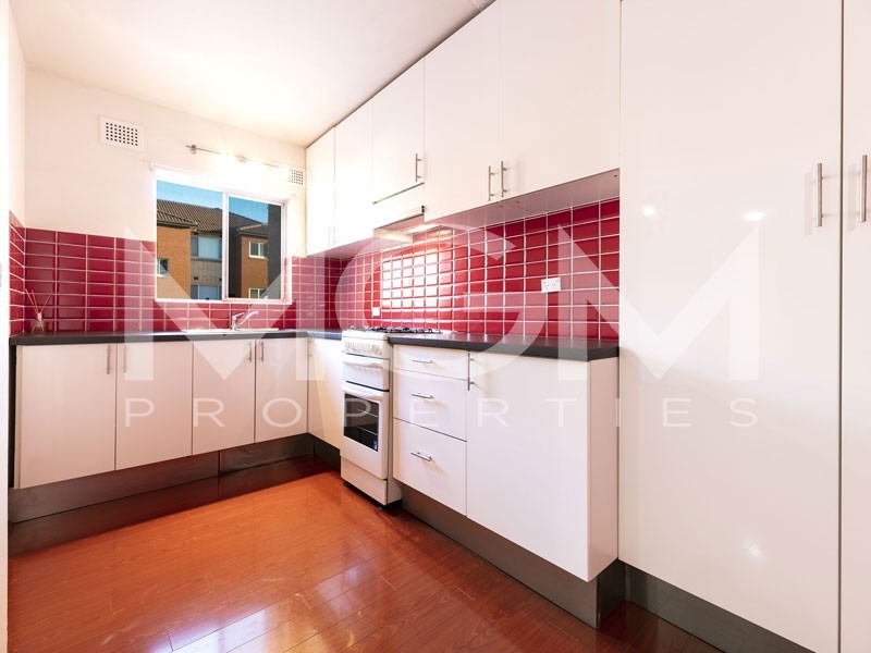 6/10 Barber Avenue, Eastlakes NSW 2018