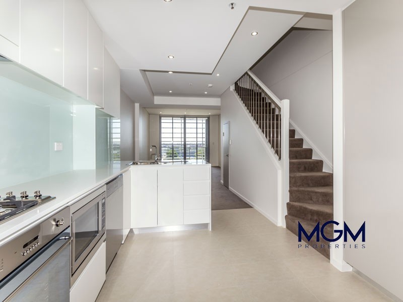 910A/8 Bourke St, Mascot NSW 2020