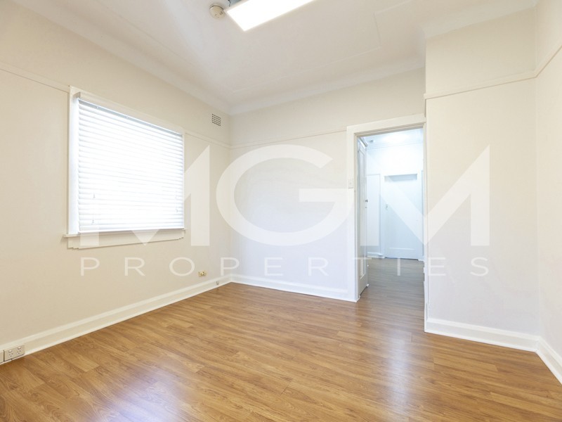 34 Hughes Avenue, Mascot NSW 2020