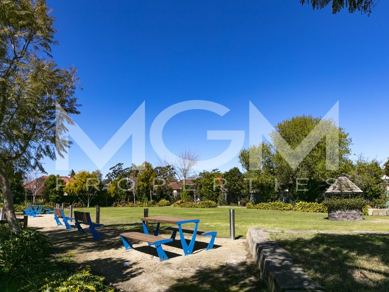 34 Hughes Avenue, Mascot NSW 2020