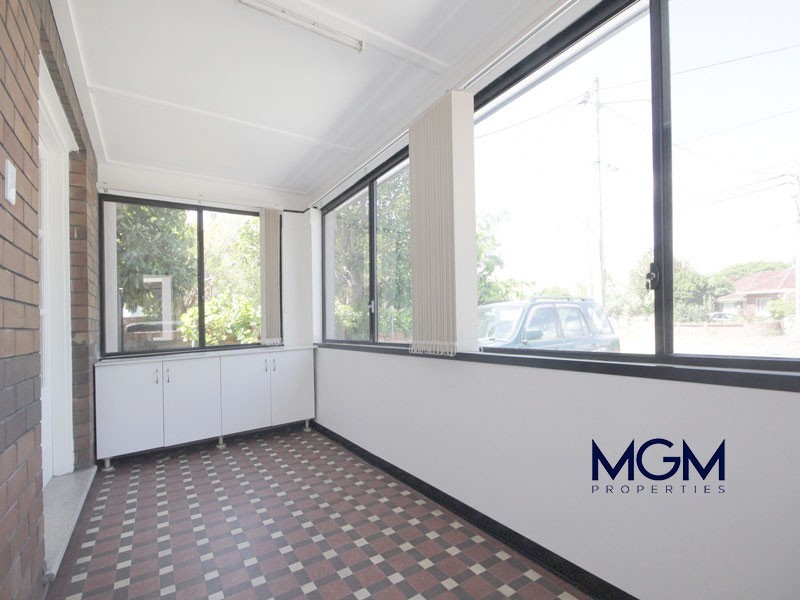 12 Vernon Avenue, Eastlakes NSW 2018