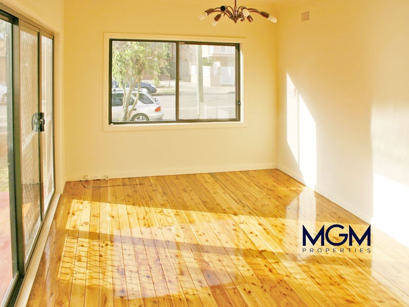 32 George Street, Eastlakes NSW 2018