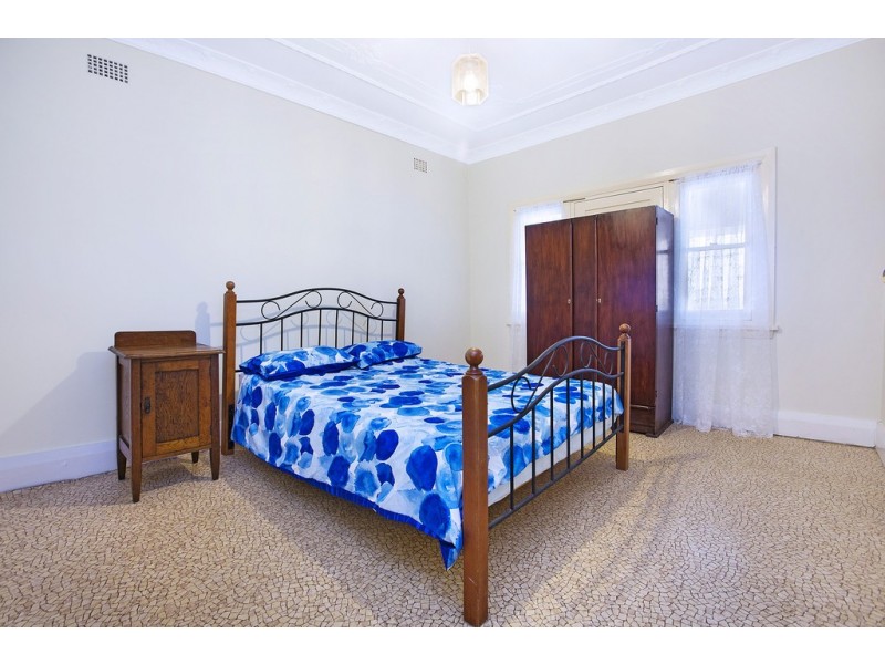156 Sutherland Street, Mascot NSW 2020