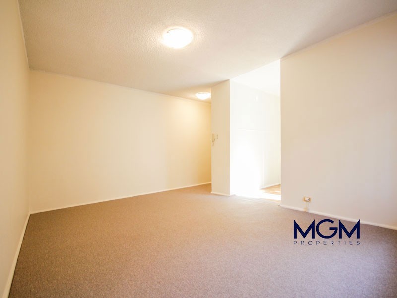 1/80 Mascot Drive, Eastlakes NSW 2018