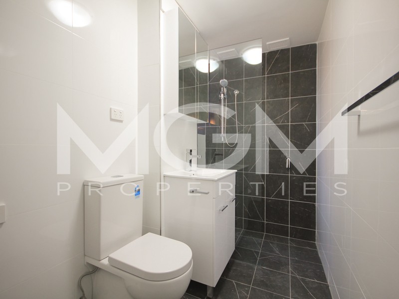 2/17 Evans Avenue, Eastlakes NSW 2018