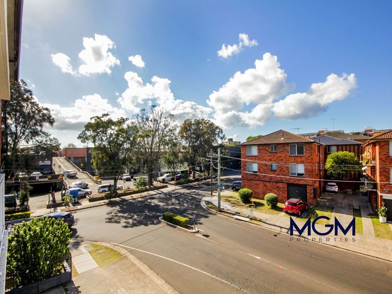 12/20 Barber Avenue, Eastlakes NSW 2018