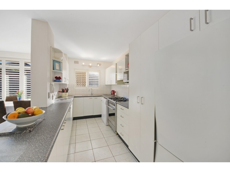 2/8 Evans Avenue, Eastlakes NSW 2018