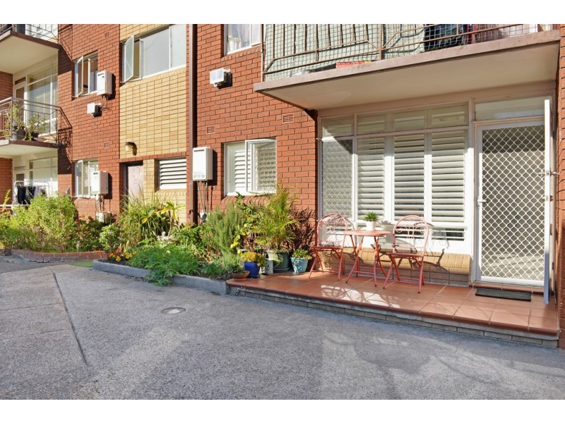 2/8 Evans Avenue, Eastlakes NSW 2018